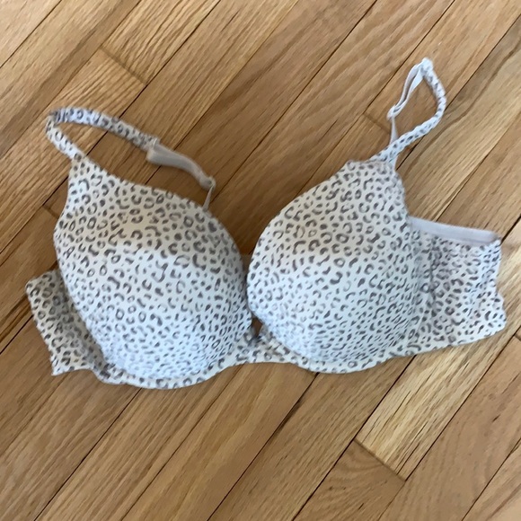 Cacique Other - Plus size bra 44 B